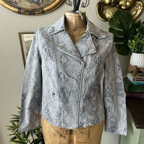 Adyson Parker NWT White Grey Snake Skin Print Zip Up Stretch Moto Jacket Sz M - Picture 2 of 10